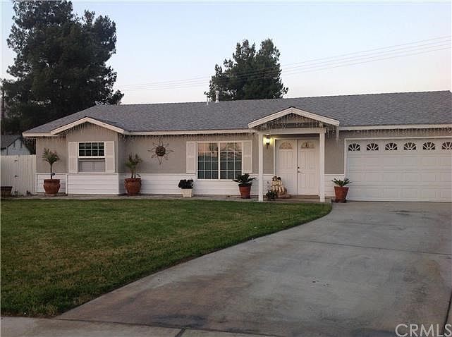 1st image of 521 S Cecelia Dr