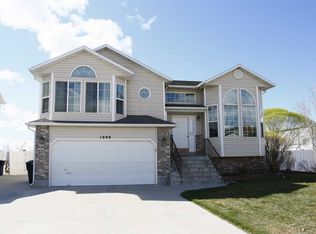 1998 S 1600 W, Woods Cross, UT 84087