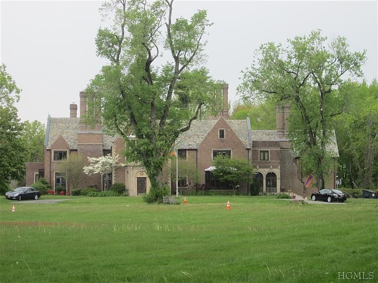 150 Stratton Rd, New Rochelle, NY 10804 Zillow