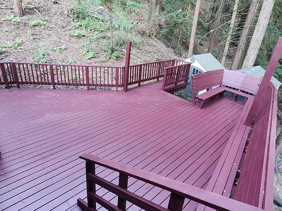 3rd image of 23389 Glenwood Dr