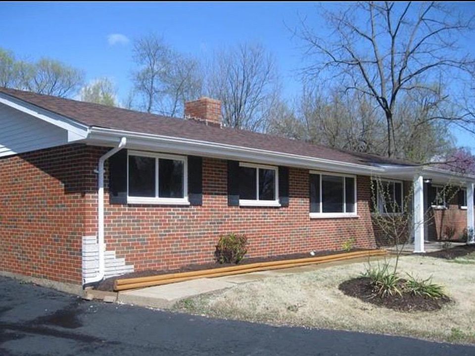 1st image of 8 Nordell Ct