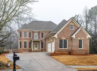 12544 Darvish Ln, Alpharetta, GA 30005