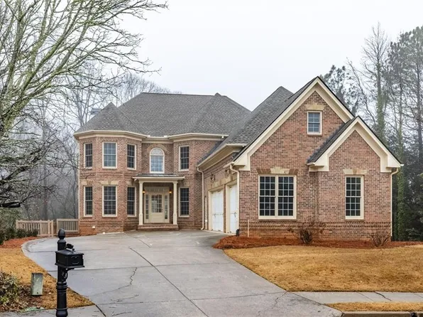 12544 Darvish Ln, Alpharetta, GA 30005