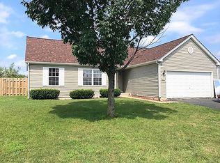 242 Quail Dr, Genoa City, WI 53128