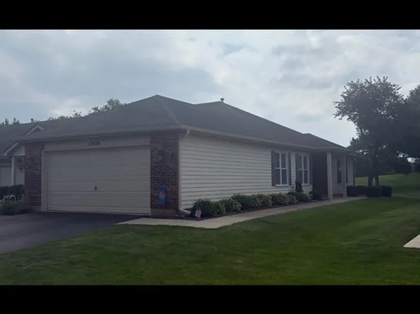 13626 S Magnolia Dr, Plainfield, IL 60544