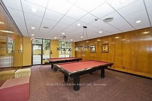 7 Bishop Ave E #1909 — Photo 13