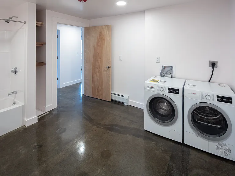 6 Old Winslow Rd #7 — Photo 8
