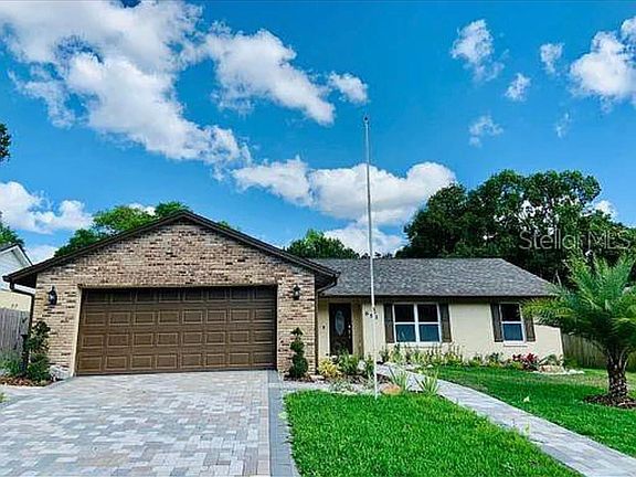 2nd image of 693 Shady Ct