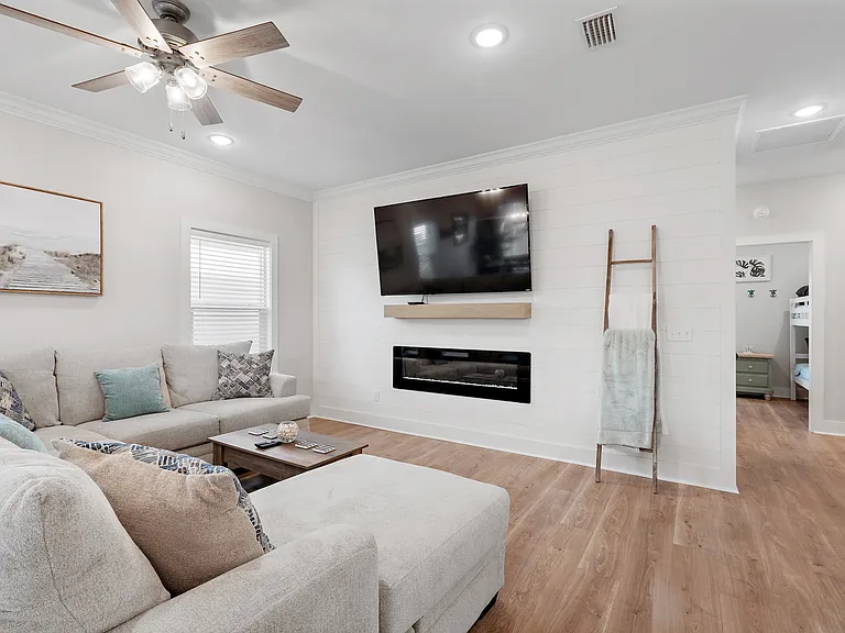 21306 Pompano Ave — Photo 14