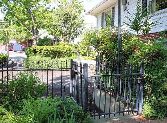 3rd image of 291 S Union Ave