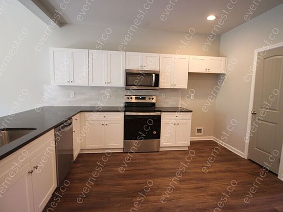 4th image of 203 Annleeken Dr