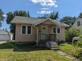 1033 Kern St, Waterloo, IA 50703