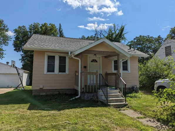 1033 Kern St, Waterloo, IA 50703