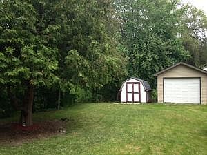 3rd image of 7277 Forest Dr