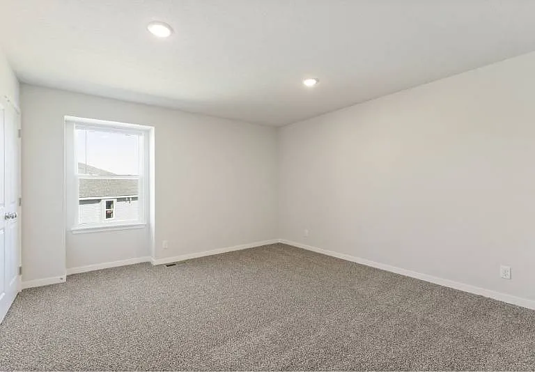 Oak Woods Townhomes — Photo 105