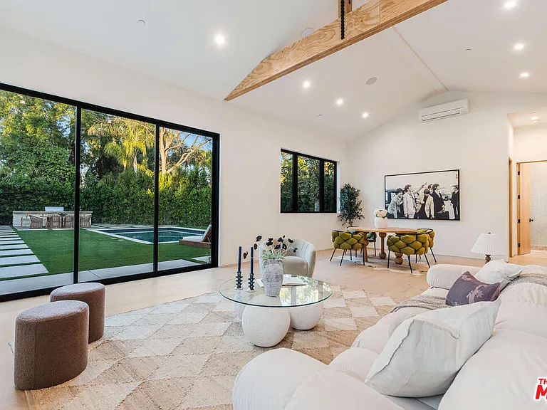 5064 Encino Ave — Photo 39
