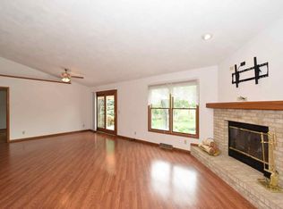 331 Brennan Dr, Walworth, WI 53184