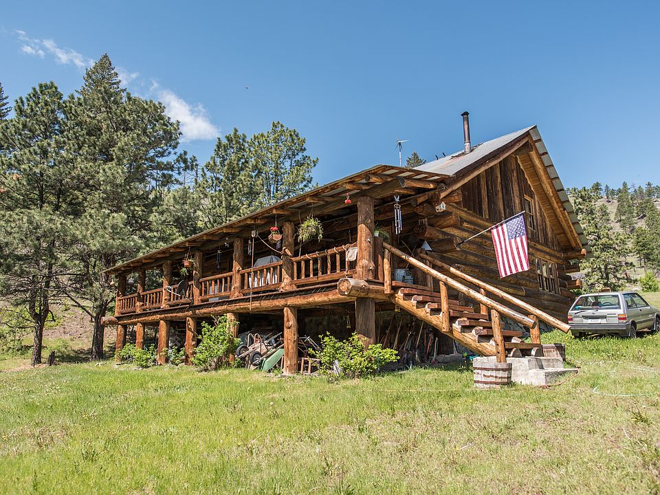 Front of the home with deck