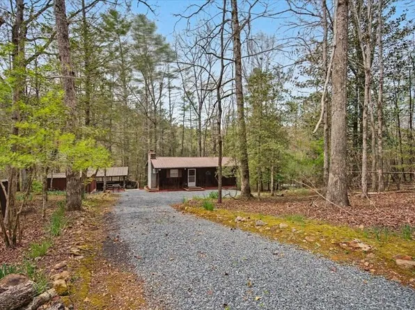 68 Hawk Ln, Ellijay, GA 30540