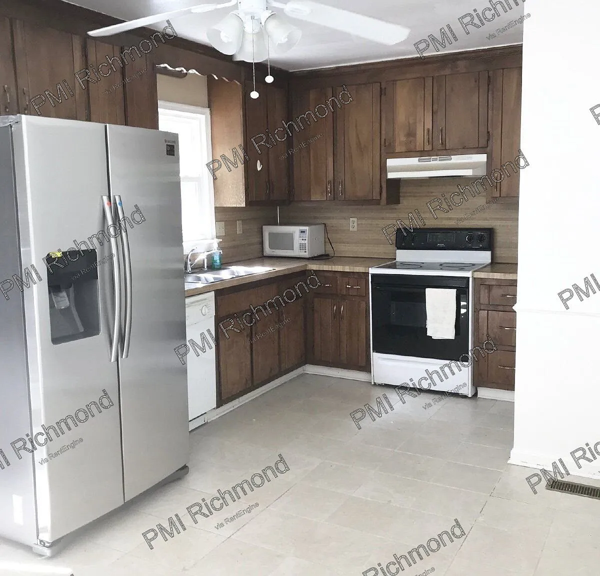 3 bed, 1.5 bath, 1100 sqft, $1,620 — Photo 3