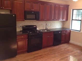 300 5th Ave #4, Pelham, NY 10803