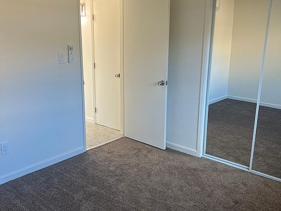 5th image of 136 W Saginaw Way #205