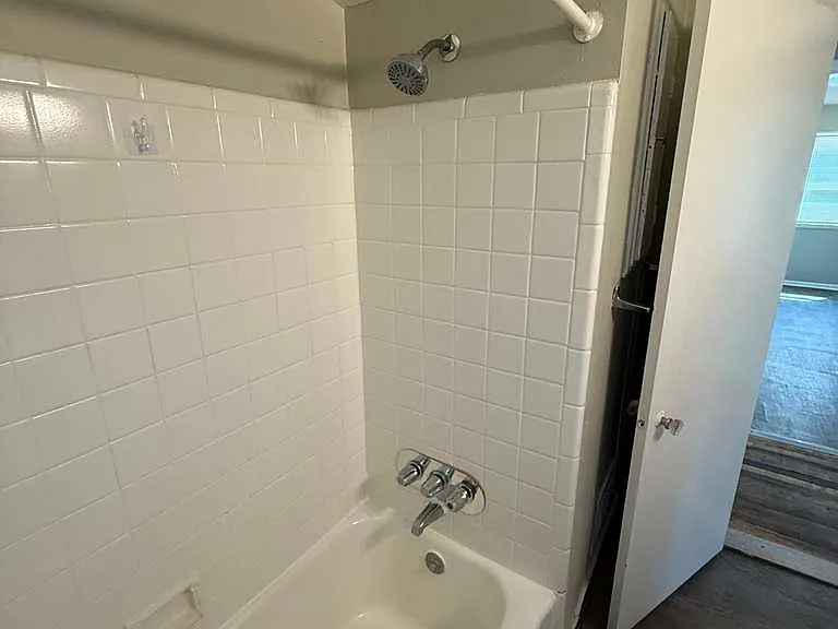 5984 Bluehill St — Photo 35