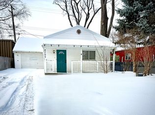 209 Bristol St N, Almont, MI 48003