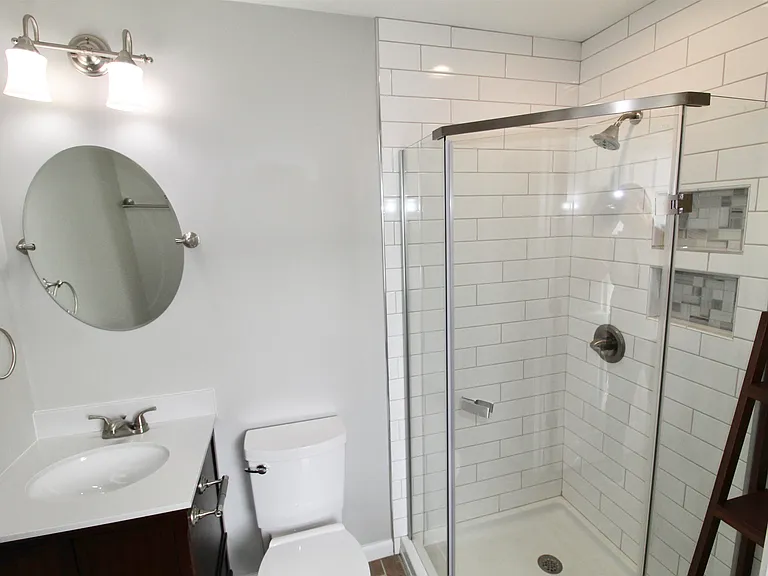 1360 Hunters Rd #D — Photo 13