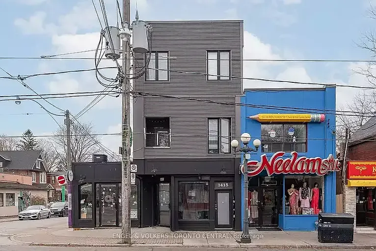Building Photo