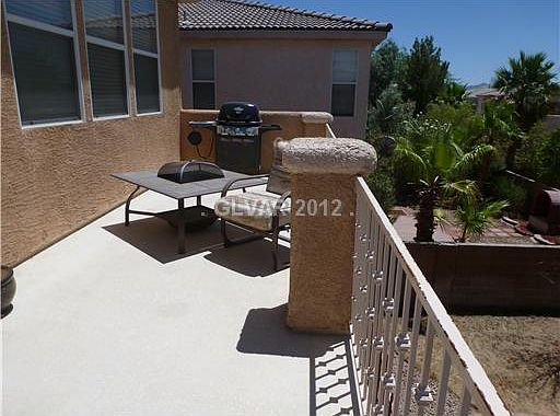 4th image of 3965 W Irvin Ave