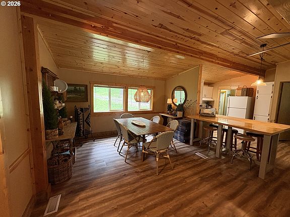 5th image of 59936 River Canyon Rd