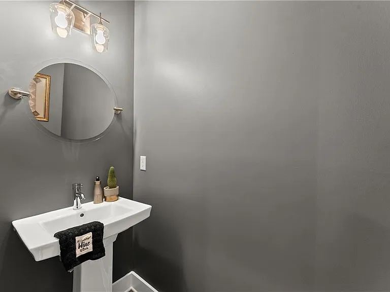 53 Moda Ln — Photo 10