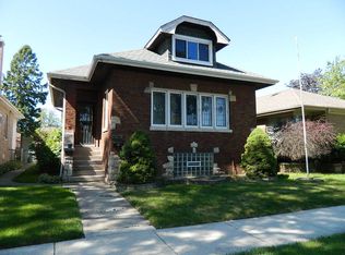 1808 Wisconsin Ave, Berwyn, IL 60402
