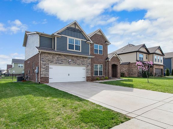 3rd image of 769 Jersey Dr
