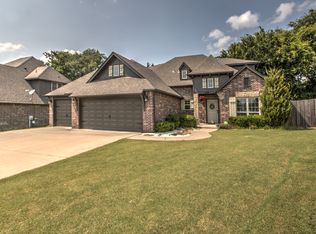 2312 Jefferson Rd, Bartlesville, OK 74006