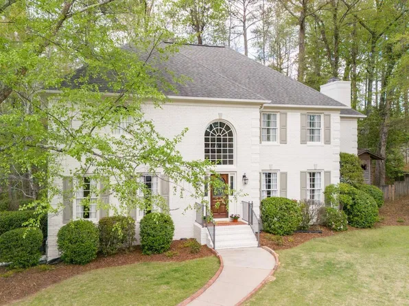 3717 Wimbleton Ln, Birmingham, AL 35223