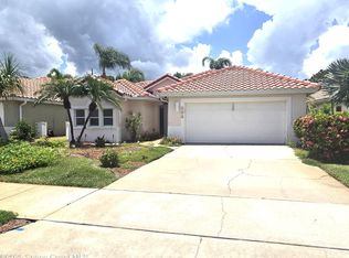 382 Carmel Dr, Melbourne, FL 32940