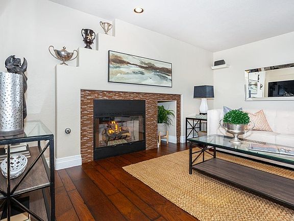 5th image of 1920 Mountain Valley Ln