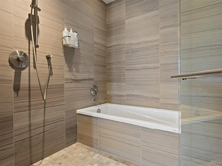 1750 Wewatta St #1609 — Photo 26
