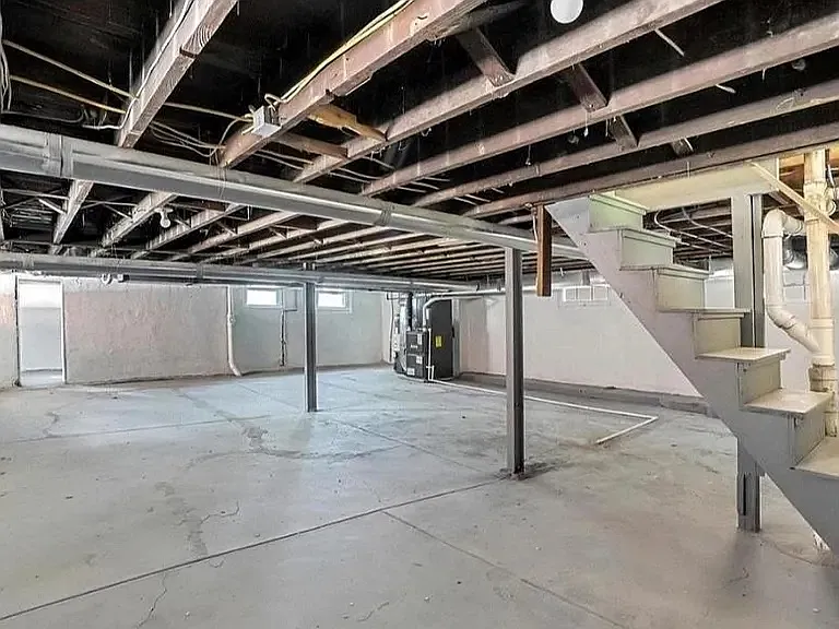 6304 Cabanne Ave — Photo 6