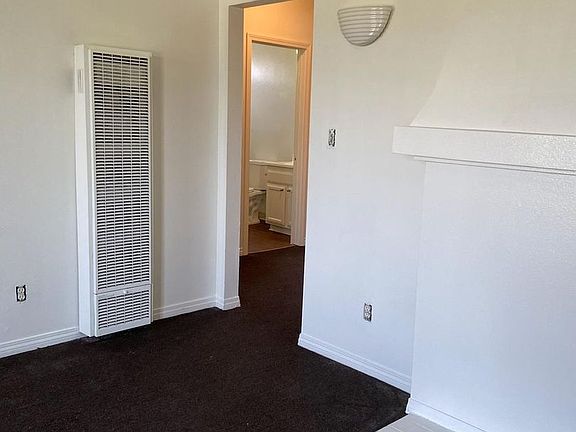 2nd image of 1605-1607 W Vernon Ave #2