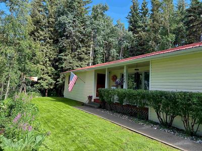 1224 Range View Rd, North Pole, AK, 99705