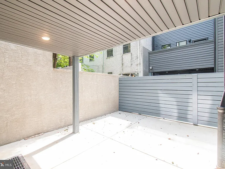 1616 Kater St #1 — Photo 10