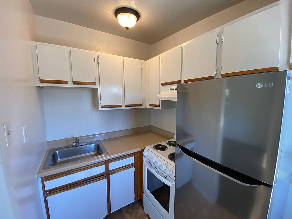 1st image of 2601 Center Ave APT 200