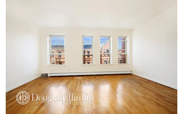 Rented by Douglas Elliman | media 27