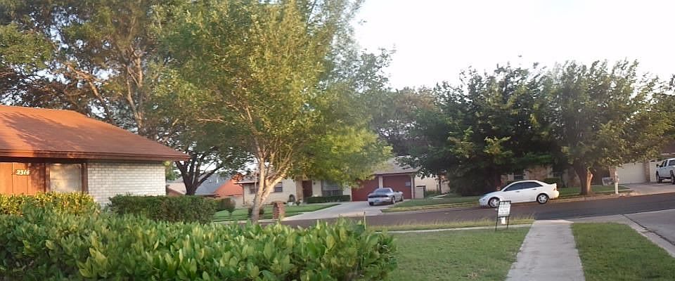 1st image of 2314 Lily Dr