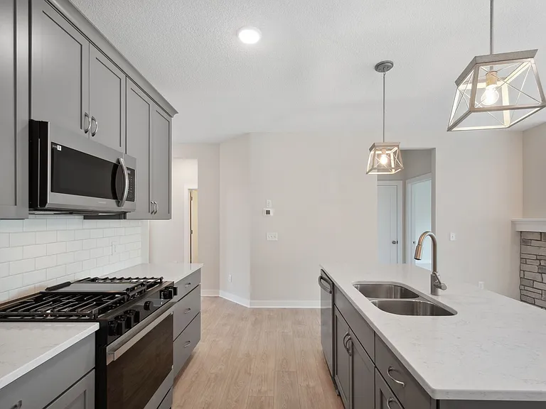 13104 Ghia Ct NE — Photo 7