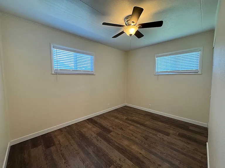1205 Aspen Ave — Photo 8