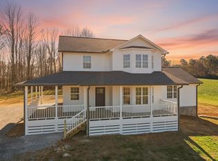 130 Wingate Dr, Ellijay, GA 30540